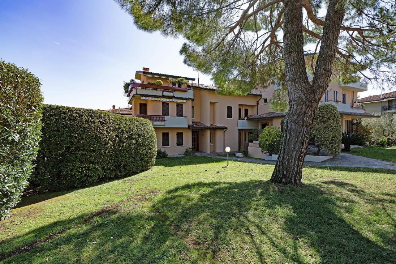 Borgo Del Grillo P2-9 By Wonderful Italy Apartment Сирмионе Екстериор снимка
